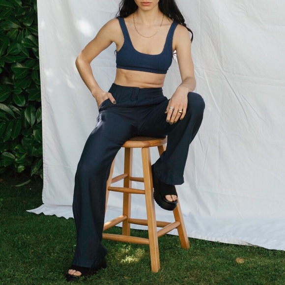 Incredible High Waisted Pants - Picture 3 of 5